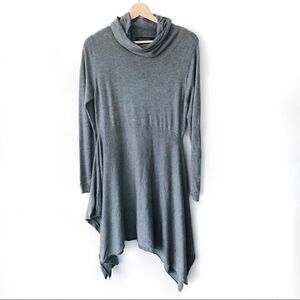 💝(3/$25) 𝅺xception • cowl neck asymmetrical tunic